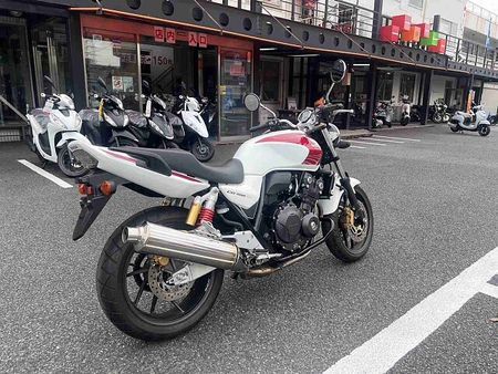 ホンダ CB400スーパーフォア CB400SF 3
