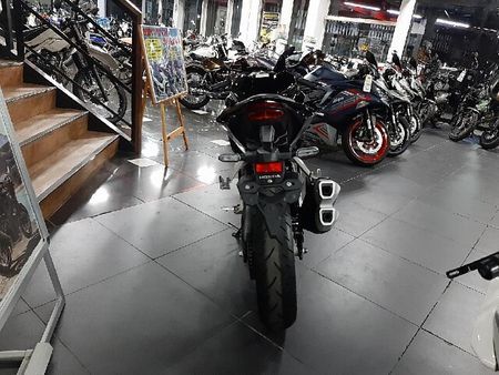 ホンダ CBR250RR (MC51) CBR250RR 4