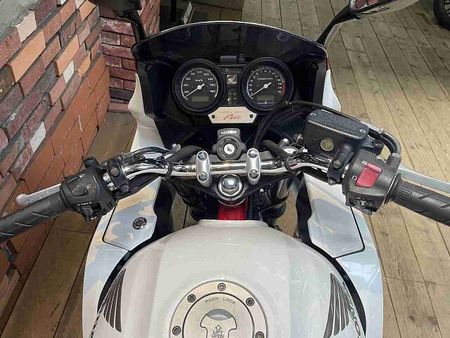 ホンダ CB400スーパーボルドール CB400SB 4