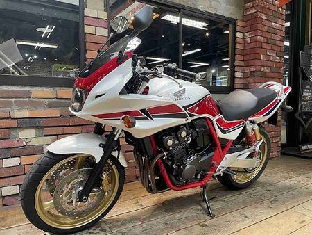 ホンダ CB400スーパーボルドール CB400SB 7