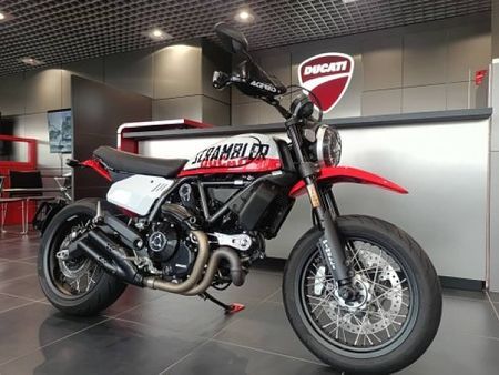 ドゥカティ Scrambler Urban Motard 1