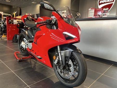 ドゥカティ PANIGALE V2 2