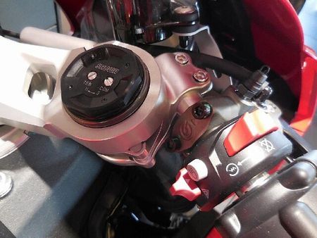 ドゥカティ PANIGALE V2 【新車在庫あり】即納可能です! メーカー完売車! 6