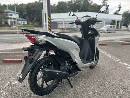ホンダ ディオ110 DIO110ベーシック 3