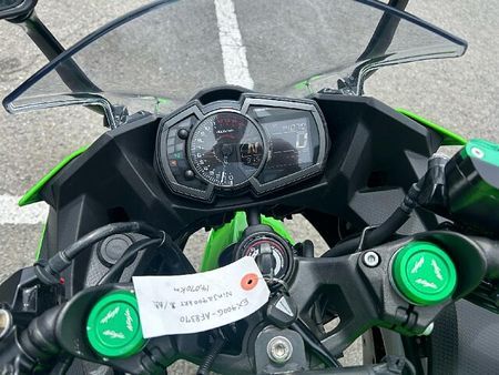 カワサキ ニンジャ 400 Ninja400KRT 11