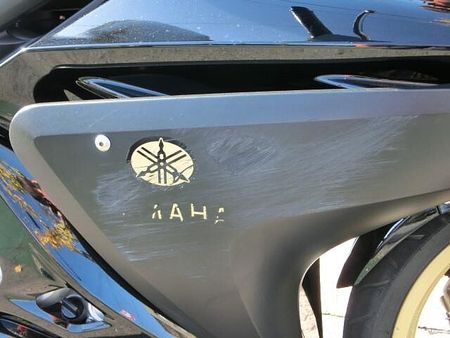 ヤマハ YZF-R125 フランスYAMAHA製 最新FI仕様の水冷単気筒エンジン!!便利なヘルメットホルダー付きです★ 12
