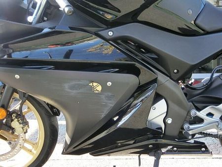 ヤマハ YZF-R125 フランスYAMAHA製 最新FI仕様の水冷単気筒エンジン!!便利なヘルメットホルダー付きです★ 28