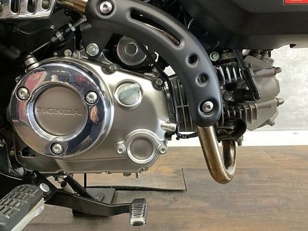 ホンダ モンキー125 モンキー125 タケガワ製マフラーでスクランブラー感アップ!大きめのキャリア装備で積載性も 20