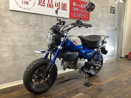 ホンダ モンキー125 モンキー125 タケガワ製マフラーでスクランブラー感アップ!大きめのキャリア装備で積載性も 3