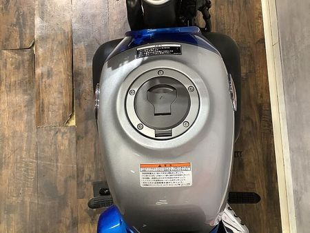 ホンダ モンキー125 モンキー125 タケガワ製マフラーでスクランブラー感アップ!大きめのキャリア装備で積載性も 34