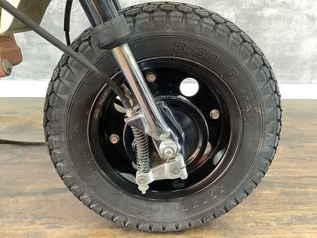 ホンダ モンキー モンキー オフロード感あふれる限定カラーの1台! 26