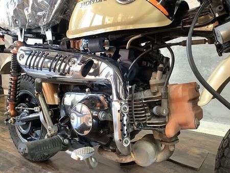 ホンダ モンキー モンキー オフロード感あふれる限定カラーの1台! 27