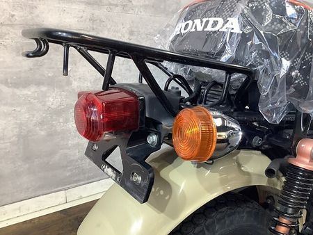 ホンダ モンキー モンキー オフロード感あふれる限定カラーの1台! 33