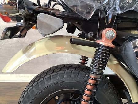 ホンダ モンキー モンキー オフロード感あふれる限定カラーの1台! 34