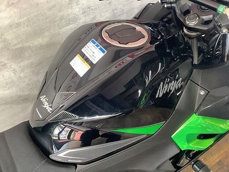 カワサキ ニンジャ 400 NINJA400 シートカスタム スライダー付き マウントバー付き 37