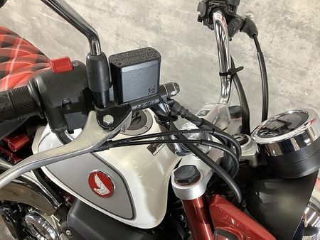 ホンダ モンキー125 モンキー125 ゆるいカラーリングでのんびり走れるオシャレモンキー 19