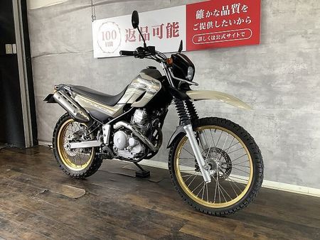 ヤマハ セロー 250 セロー250 オンでもオフでもタフな性能を発揮し小回りのきく相棒 3