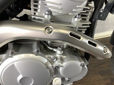 ヤマハ セロー 250 セロー250 オンでもオフでもタフな性能を発揮し小回りのきく相棒 33