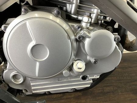 ヤマハ セロー 250 セロー250 オンでもオフでもタフな性能を発揮し小回りのきく相棒 34