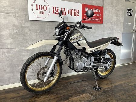 ヤマハ セロー 250 セロー250 オンでもオフでもタフな性能を発揮し小回りのきく相棒 4