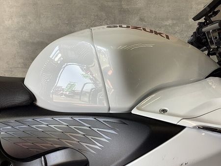 スズキ HAYABUSA ハヤブサ ヨシムラ製マフラー ハリケーン製ハンドルアップスペーサー フェンダーレスカスタム 29