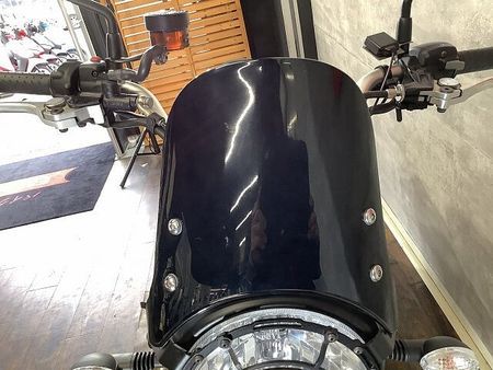 トライアンフ SCRAMBLER ストリートスクランブラー スクリーン USB サドルバック付き 14