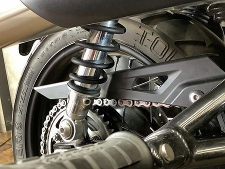 トライアンフ SCRAMBLER ストリートスクランブラー スクリーン USB サドルバック付き 39