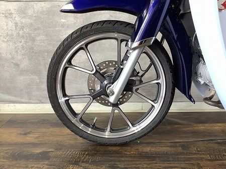 ホンダ スーパーカブC125 【マル得】C125 リアキャリア リアボックス マルチバー USB付き 2022年モデル 17