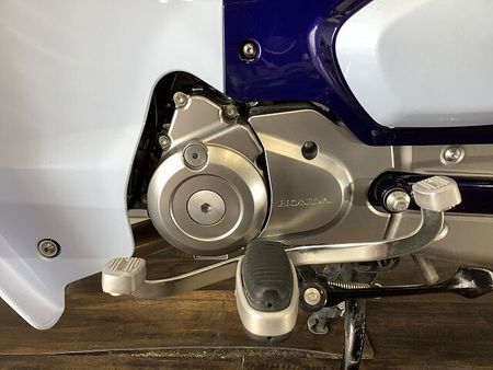 ホンダ スーパーカブC125 【マル得】C125 リアキャリア リアボックス マルチバー USB付き 2022年モデル 22