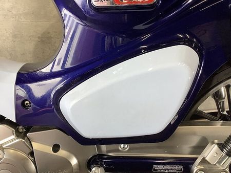 ホンダ スーパーカブC125 【マル得】C125 リアキャリア リアボックス マルチバー USB付き 2022年モデル 25