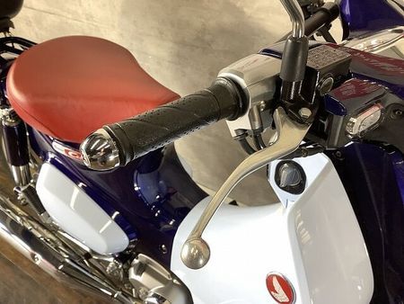 ホンダ スーパーカブC125 【マル得】C125 リアキャリア リアボックス マルチバー USB付き 2022年モデル 36