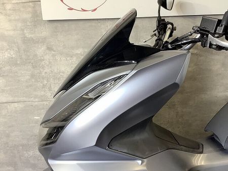 ホンダ PCX125 PCX 2021年モデル バックレスト付き 13