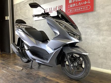 ホンダ PCX125 PCX 2021年モデル バックレスト付き 2