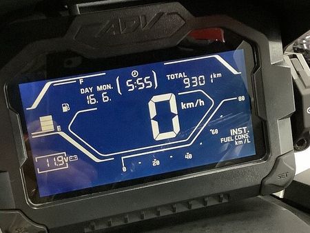 ホンダ ADV150 ADV150 スクリーン グリップヒーター ナックルガード リアキャリア装備 2020年モ 7