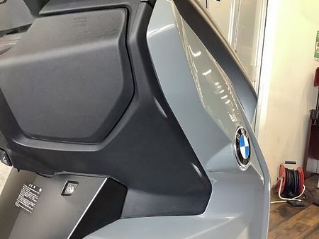 BMW C400 GT C400GT GIVI製リアボックス付き 2020年モデル! 34