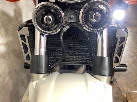 ホンダ CB1300スーパーフォア CB1300SF リアボックス付き ステップカスタム 24