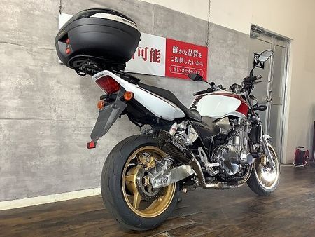 ホンダ CB1300スーパーフォア CB1300SF リアボックス付き ステップカスタム 6