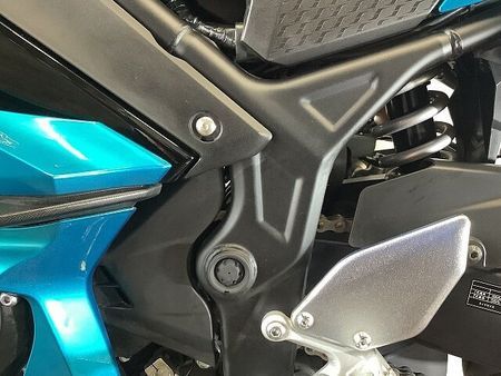 ヤマハ YZF-R3 YZF-R3 フェンダーレス ヘルメットホルダー付き 2021年モデル ワンオーナー 40