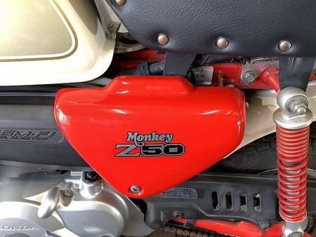 ホンダ モンキー モンキー 2009年モデル リアボックス付き 35