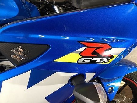 スズキ GSX-R125 GSX-R125 2018年モデル 32
