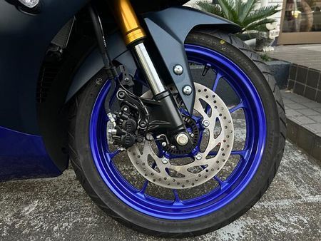 ヤマハ YZF-R15 ご予約受け付け中です!お気軽にお問合せ下さい! 3