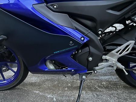 ヤマハ YZF-R15 ご予約受け付け中です!お気軽にお問合せ下さい! 12