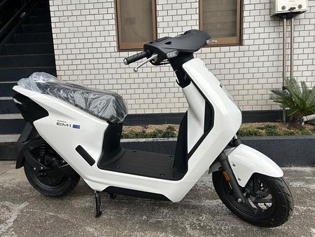 ホンダ EM1e 1