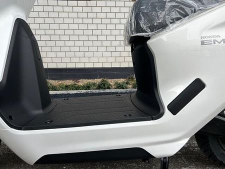 ホンダ EM1e 10