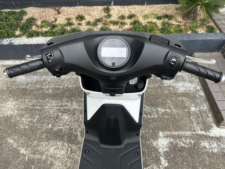 ホンダ EM1e 15