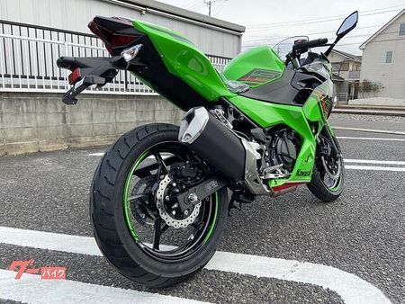 カワサキ ニンジャ 250 新車をご購入いただいたお客様に3万円の用品クーポンをプレゼント! 4