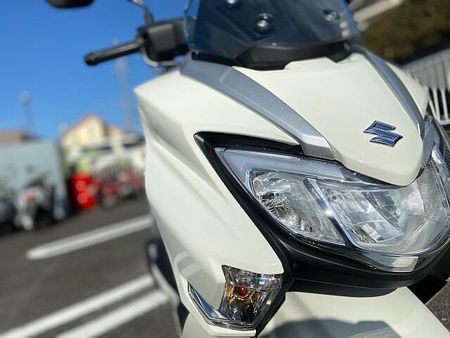 スズキ バーグマンストリート125EX 高い走行性能と快適装備・ラグジュアリーなスタイリングで感じる高級感! 31