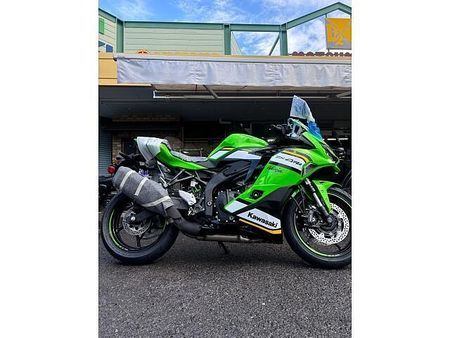 カワサキ ZX-4RR 店頭現車無し、要取り寄せ車両。即納できますよ!! 1