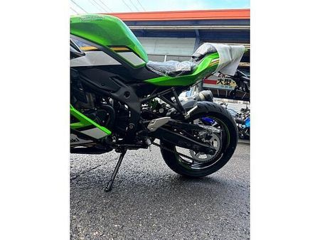 カワサキ ZX-4RR 店頭現車無し、要取り寄せ車両。即納できますよ!! 3