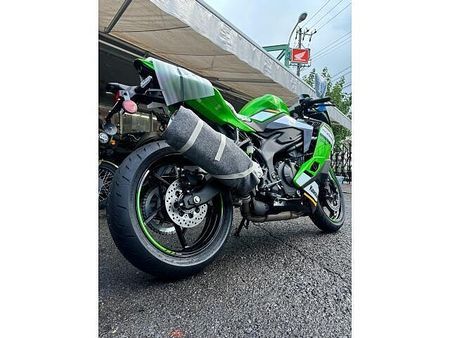 カワサキ ZX-4RR 店頭現車無し、要取り寄せ車両。即納できますよ!! 4